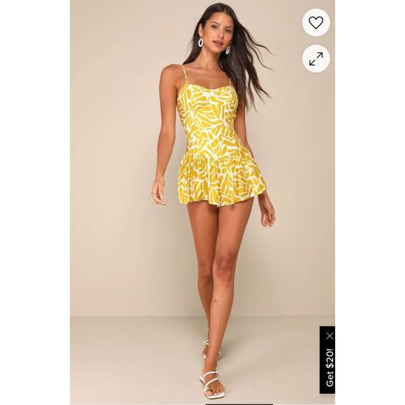 Sz S - NEW Lulus Geo Print Shorts Romper - Picture 7 of 8